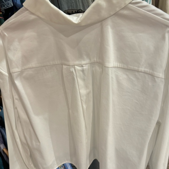 New! Alice+Olivia Classic Finley Cropped Button Down Top, Large - Picture 7 of 7